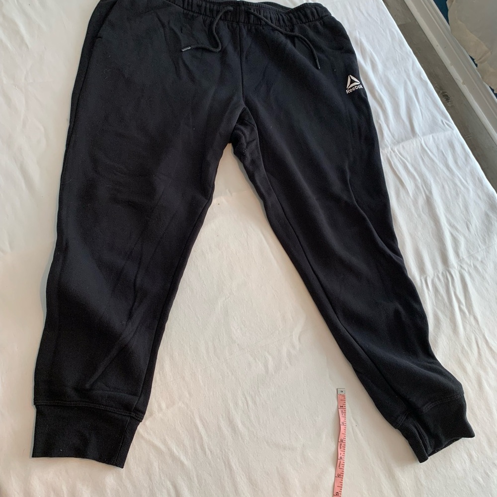 Reebok L women’s Black Sweatpants